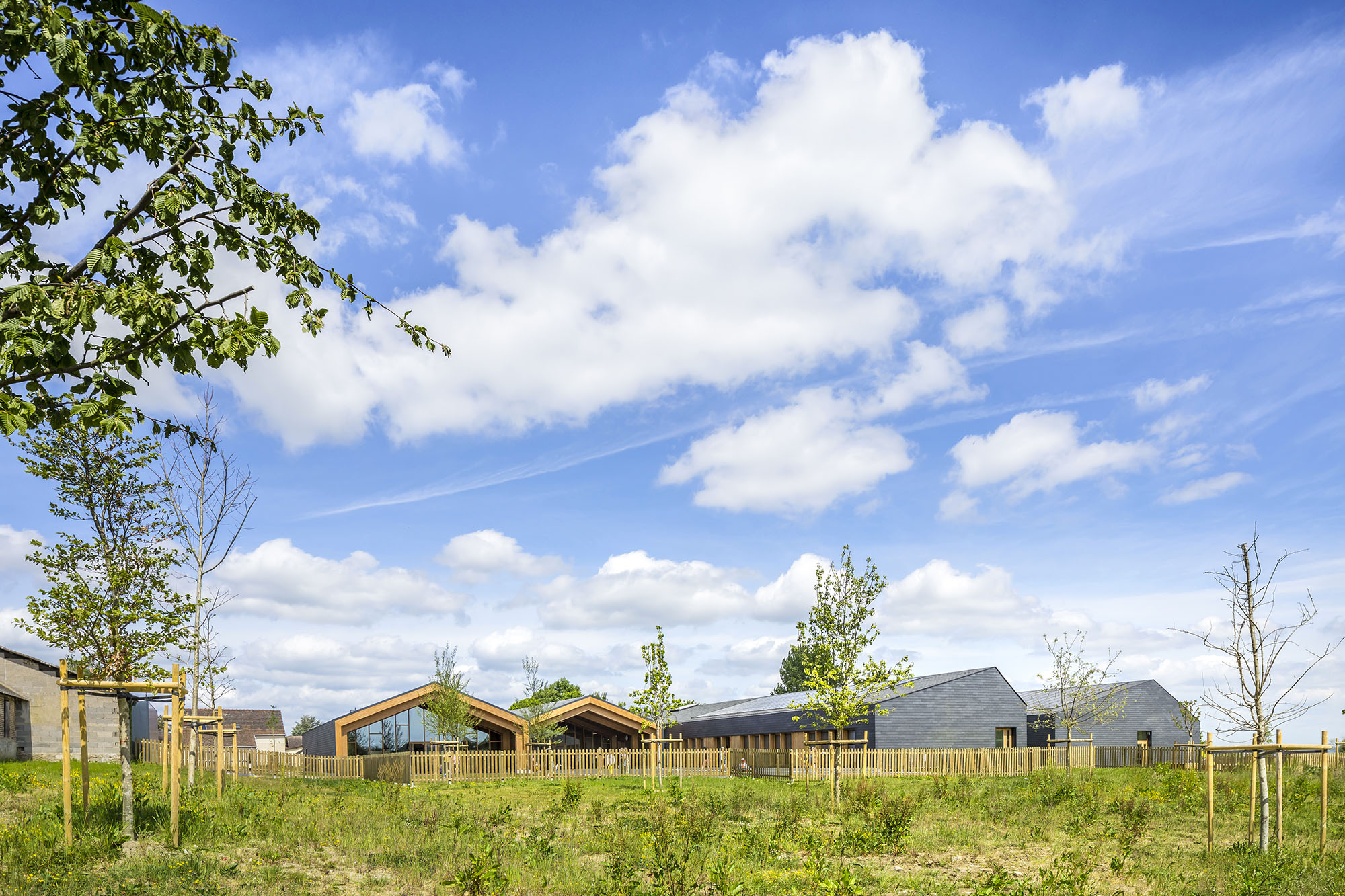 Ecole les coteaux fleuris - Architecture Ardoise